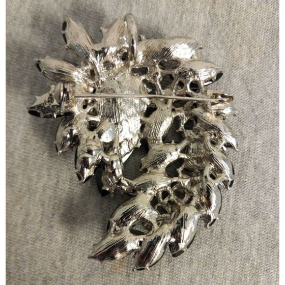 3" Marquise Shape Rhinestone Black Stone Costume Brooch Pin Jewelry Silver Tone - Picture 3 of 5